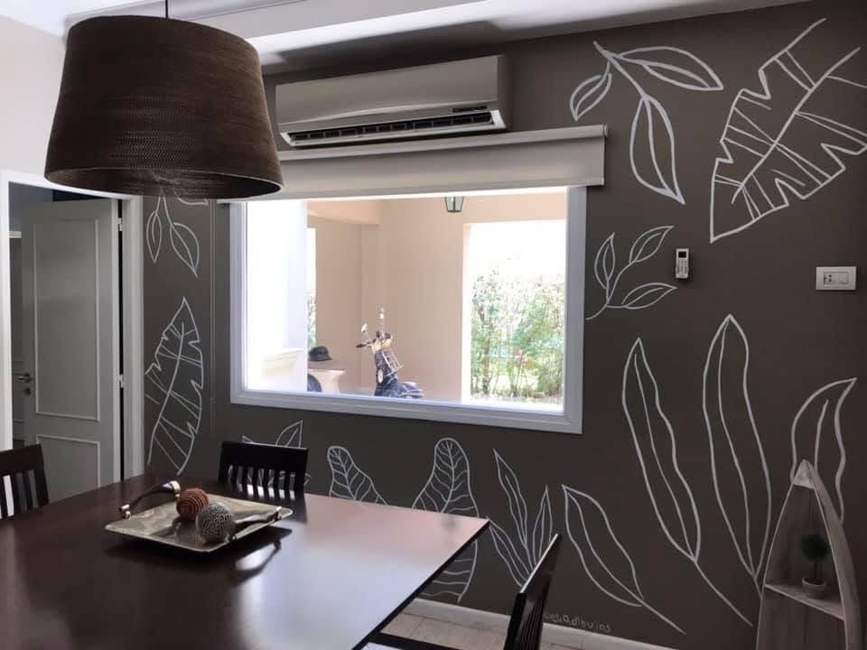 Mural pintado a mano para oficina en Valencia